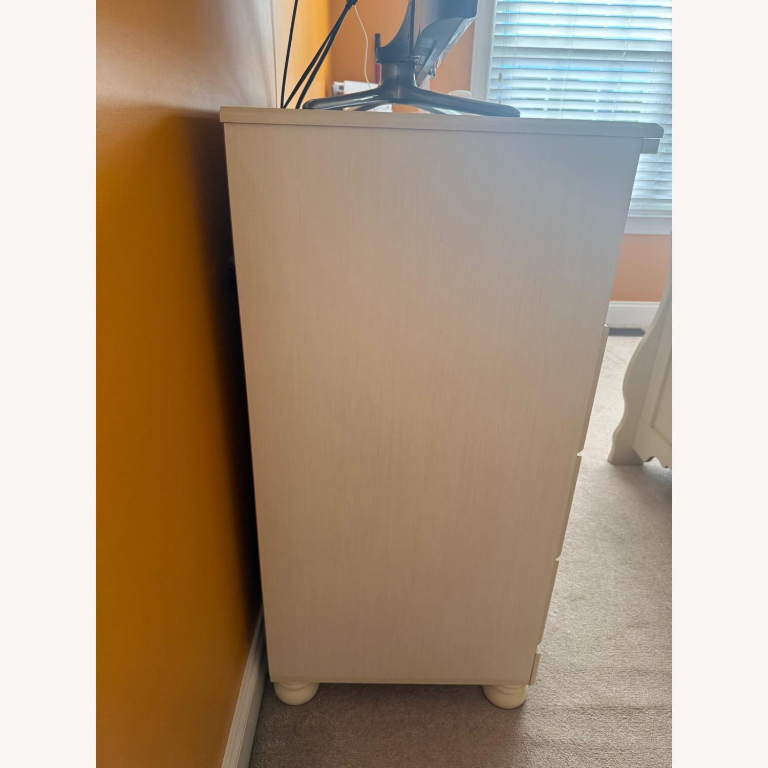 Ashley Furniture Cottage Retreat Dresser - image-2