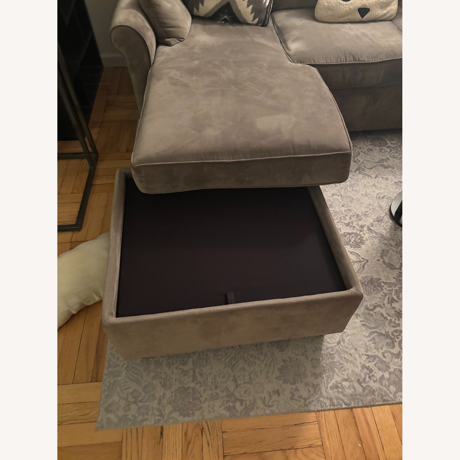 Lidia Chaise Couch with Storage - image-2