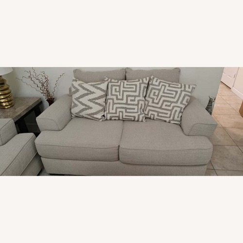 Used Contemporary Sofa for sale on AptDeco
