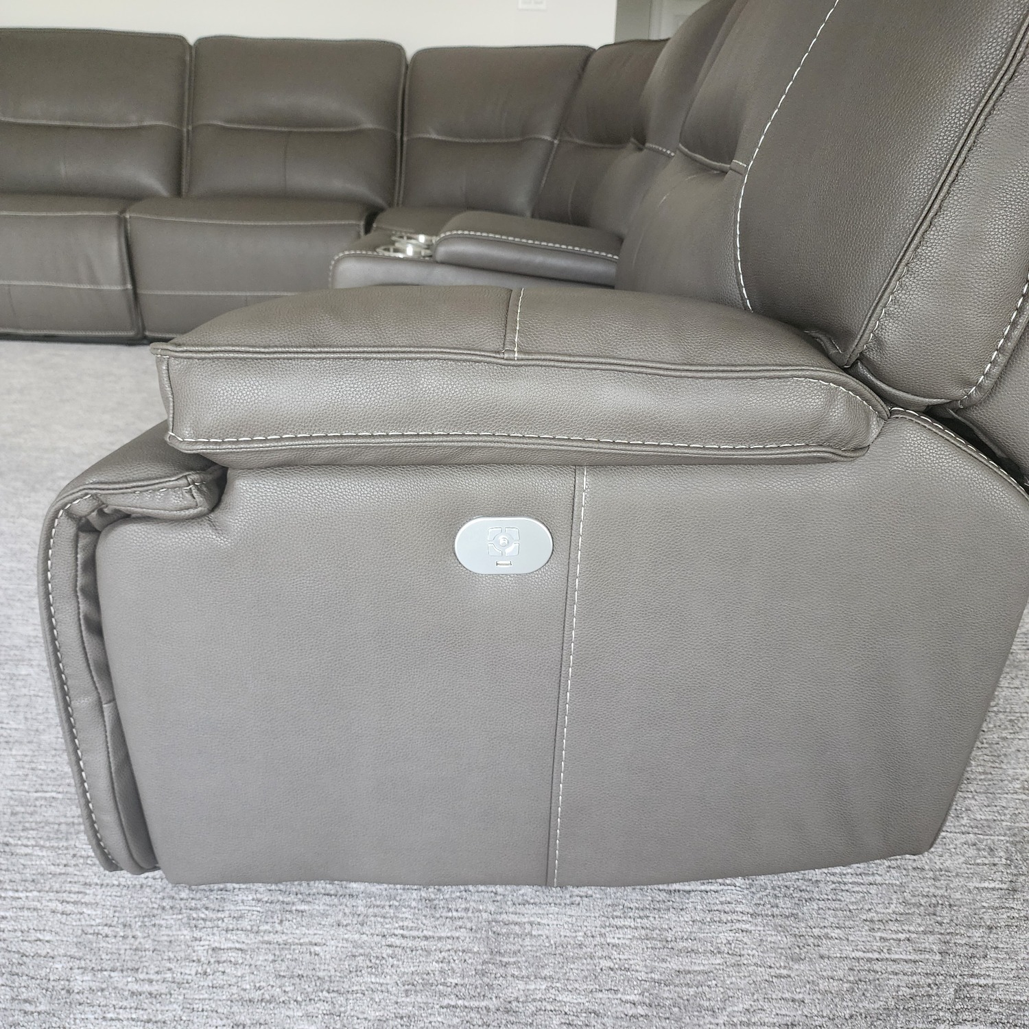 Reduced! Brand New, Unused, Electric Faux Sectional - image-4