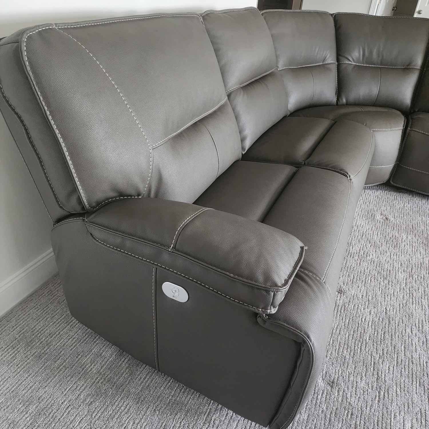 Reduced! Brand New, Unused, Electric Faux Sectional - image-6