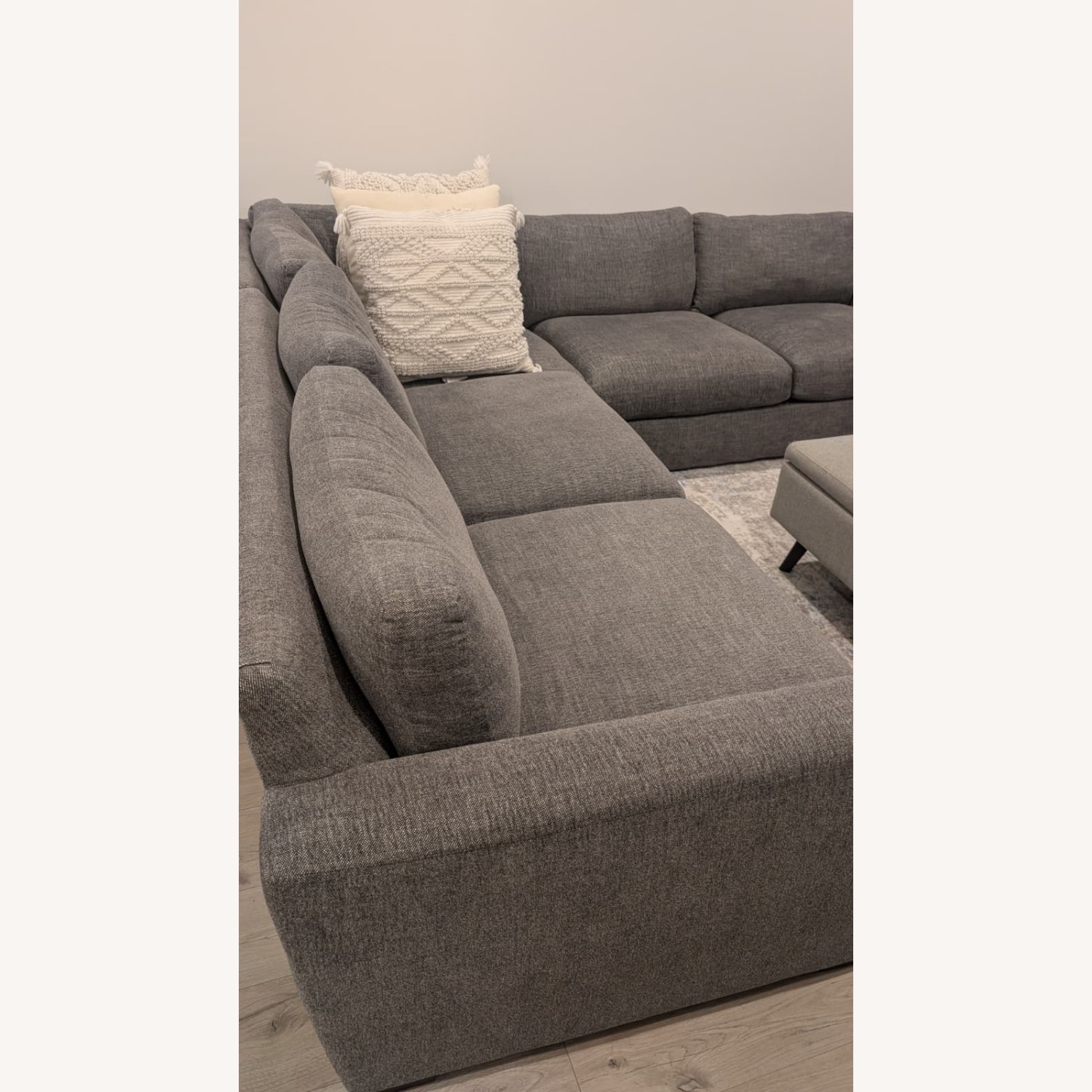 Rowe Furniture 2 Piece Sectional - image-4