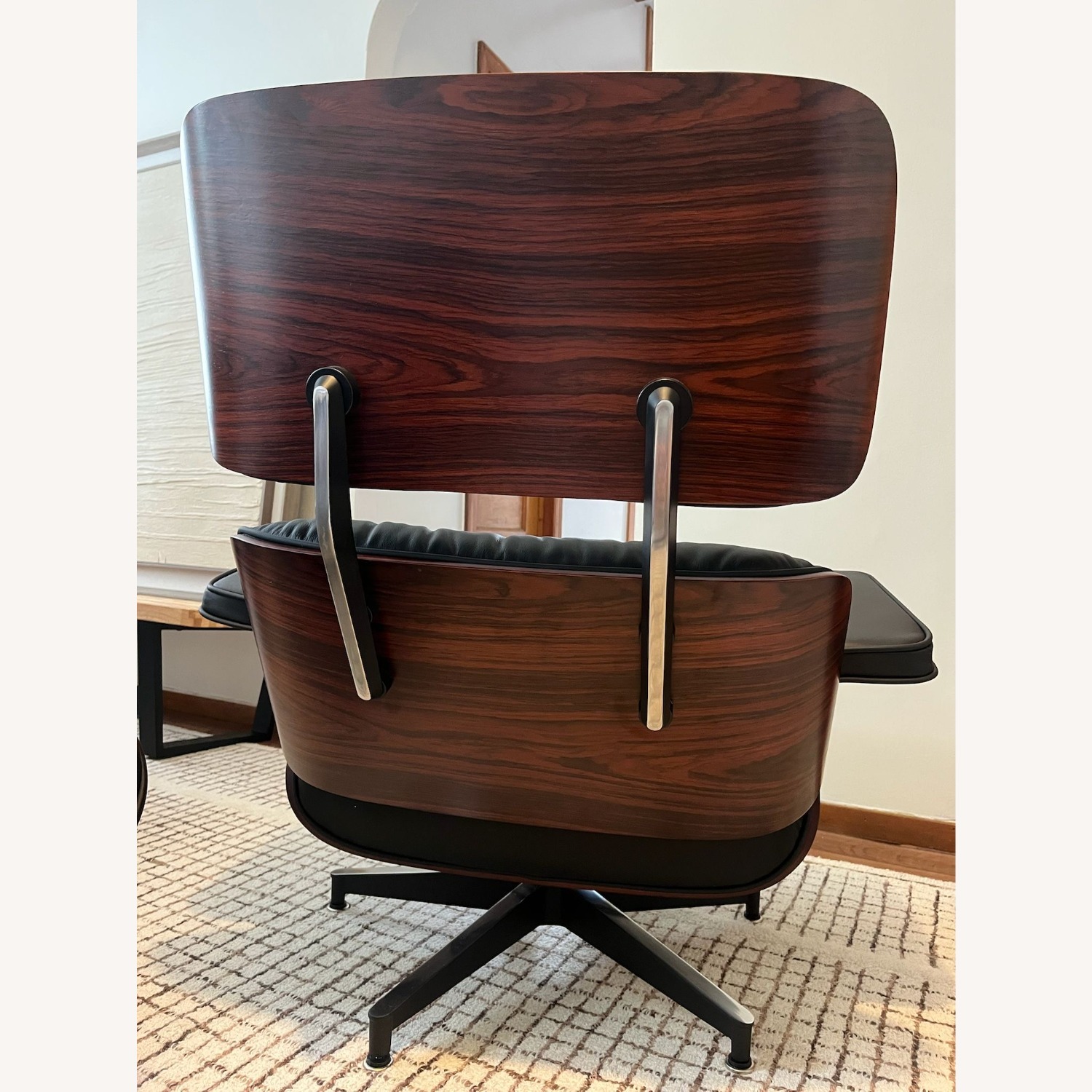 Eames Lounge Chair Replica  - image-6