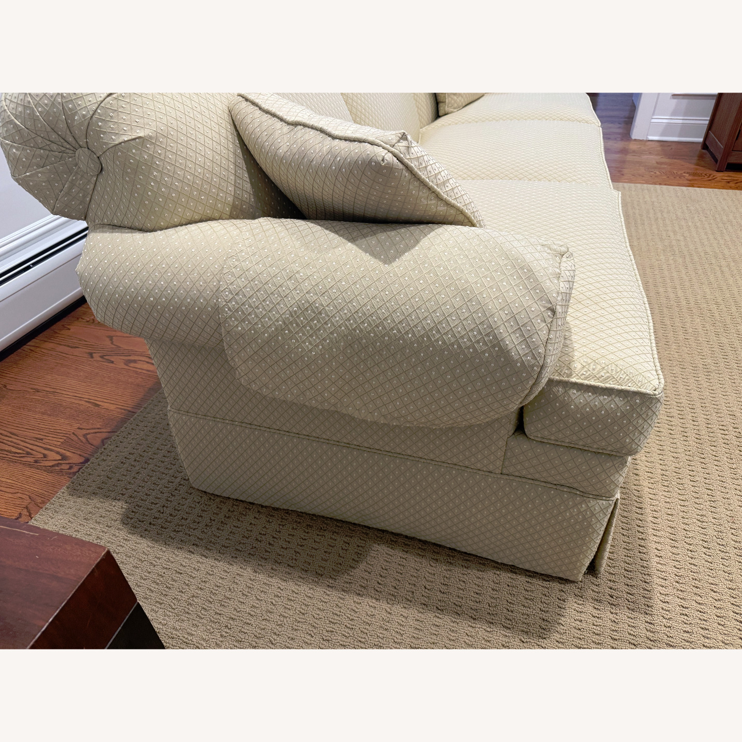 Ethan Allen 3+ Seater Sofa - image-4