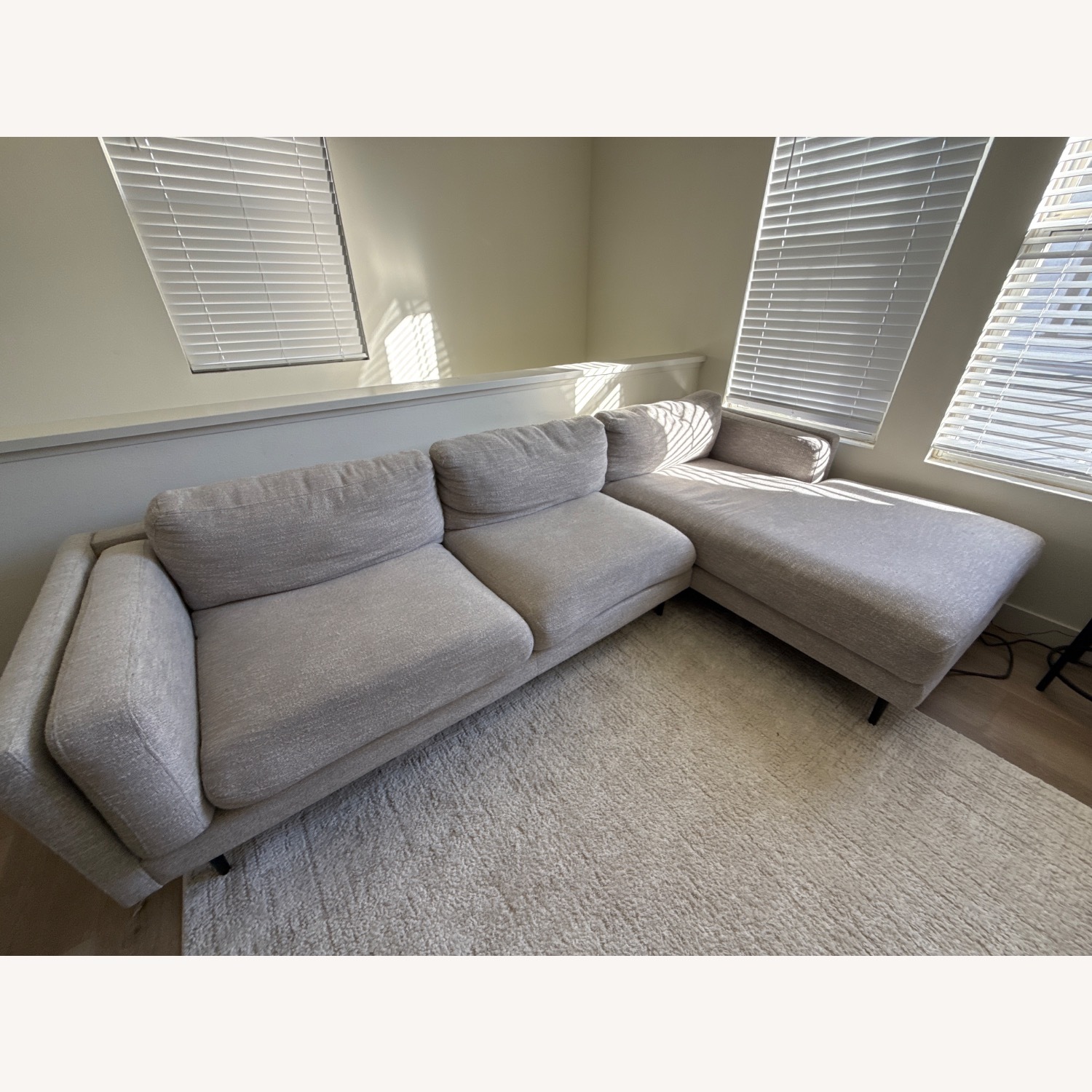 2 Pc Sectional - image-1