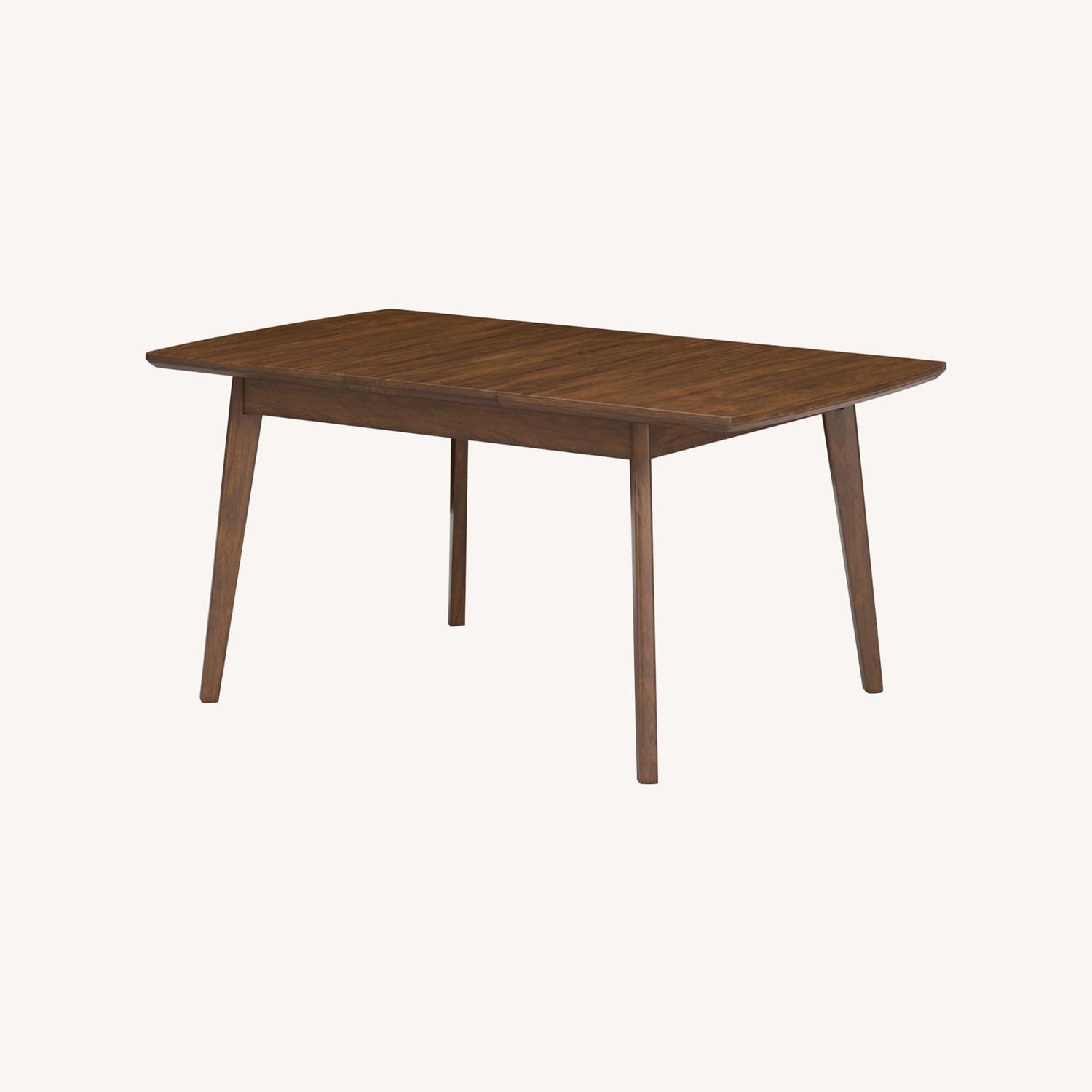 Ashley Furniture Lyncott 48"-64" Extendable Dining Table - image-0