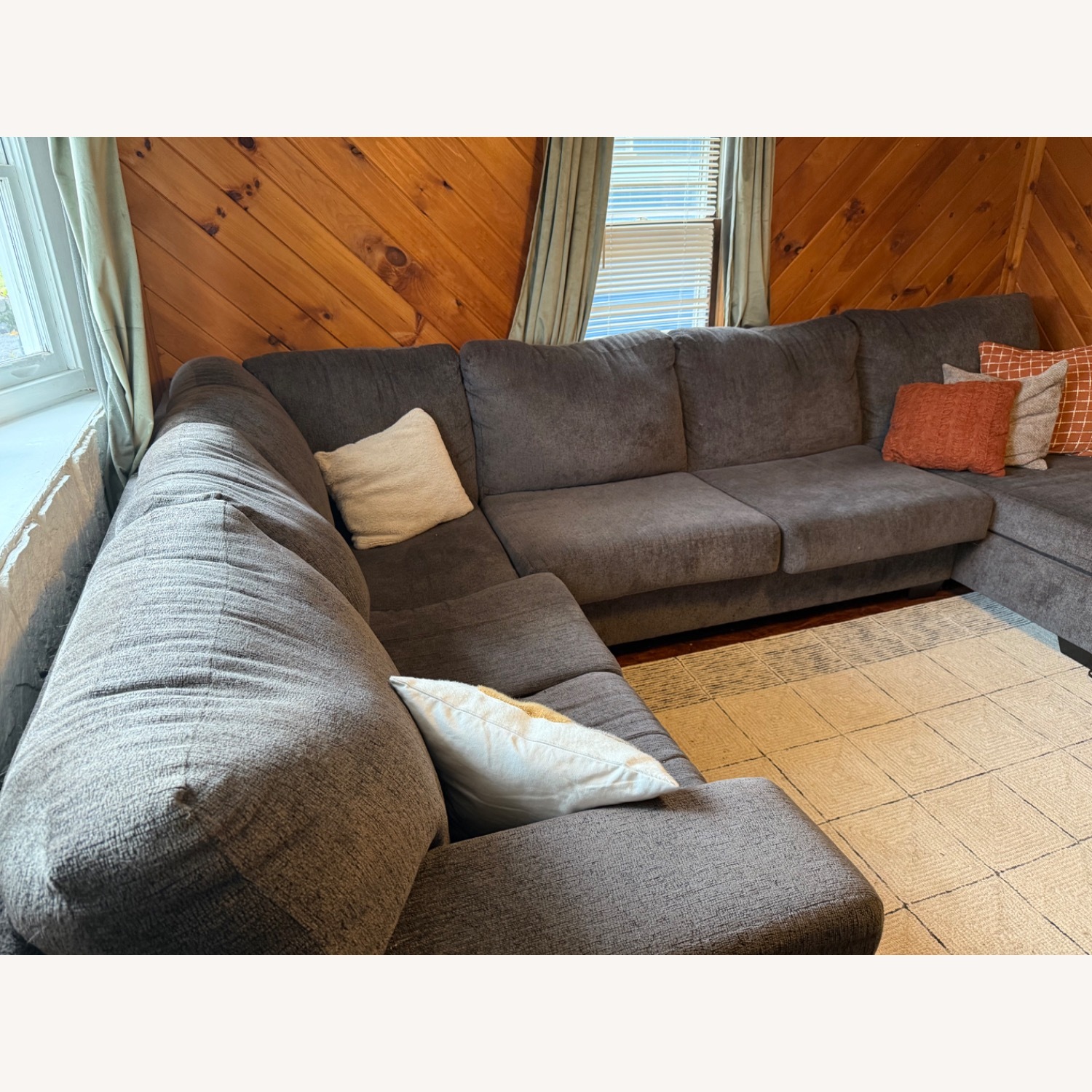Ashley Furniture Ballinasloe Dark Gray 3+ Piece Sectional - image-2