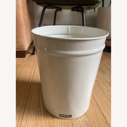 Used Bunbuku Ivory Small Trash Can for sale on AptDeco