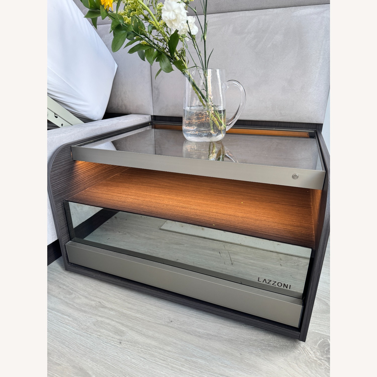 Lazzoni Light Gray Suede King Bed - image-15