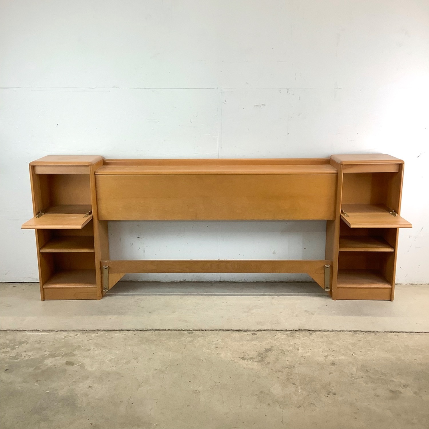 Heywood Wakefield Headboard W Nightstands - image-12