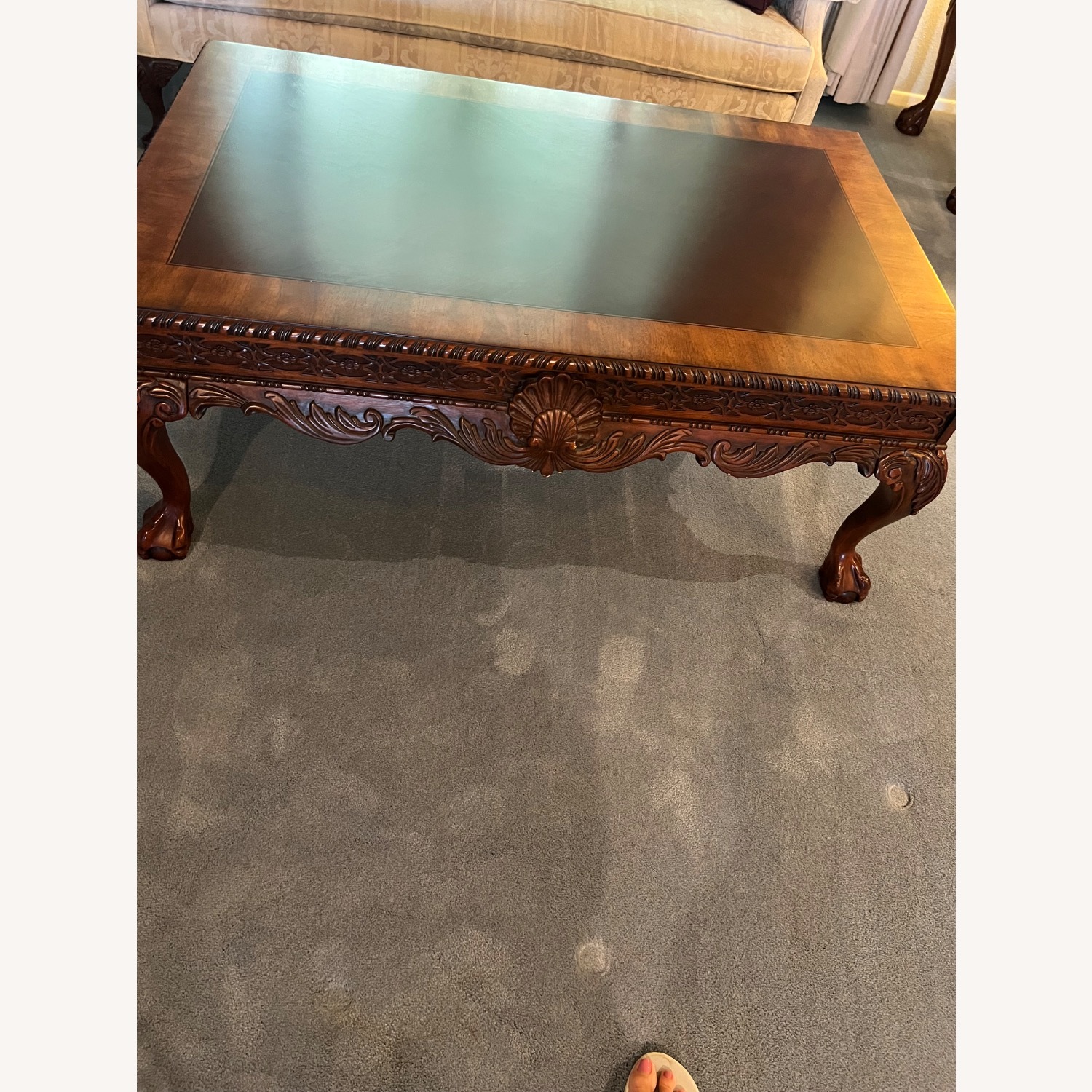 Stunning Mahogany Coffee Table - image-2