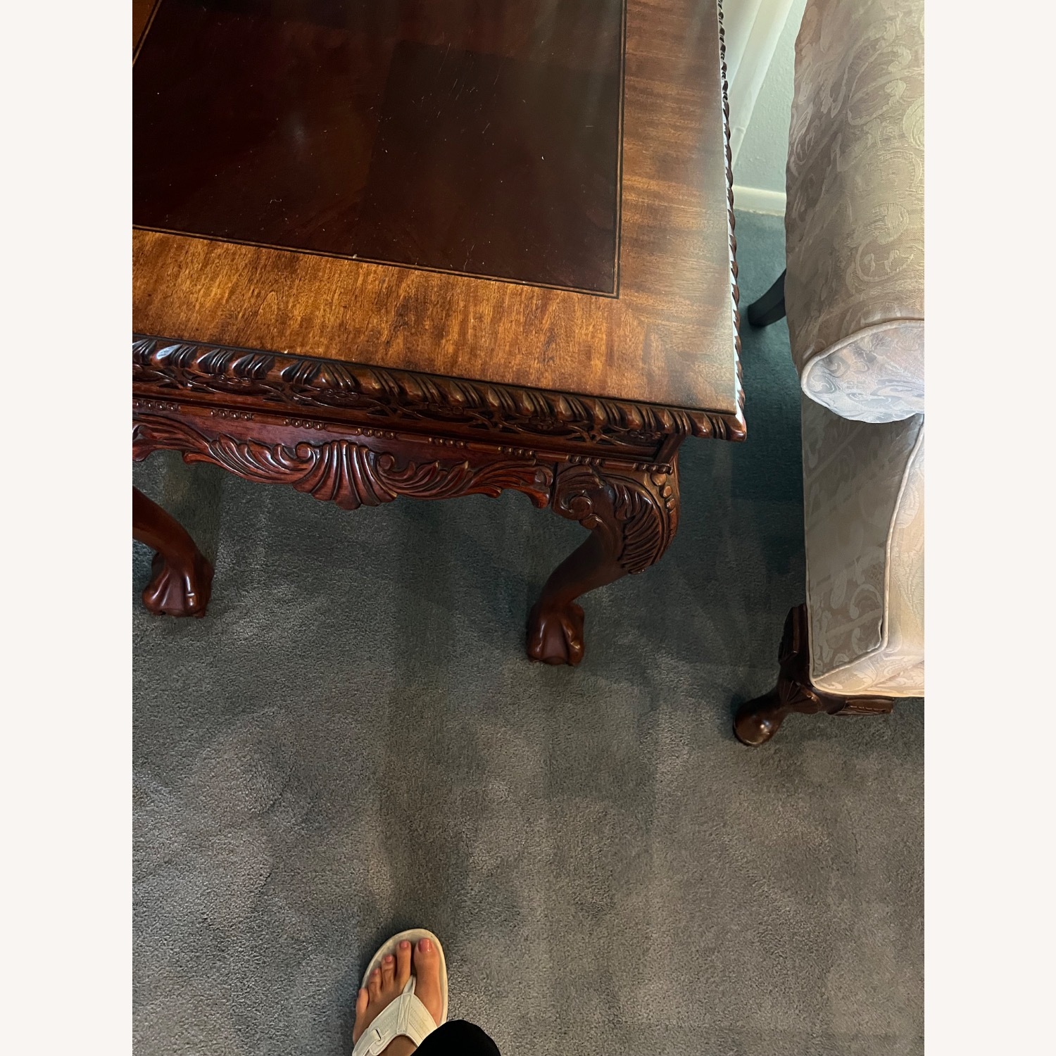 Stunning Mahogany Coffee Table - image-5