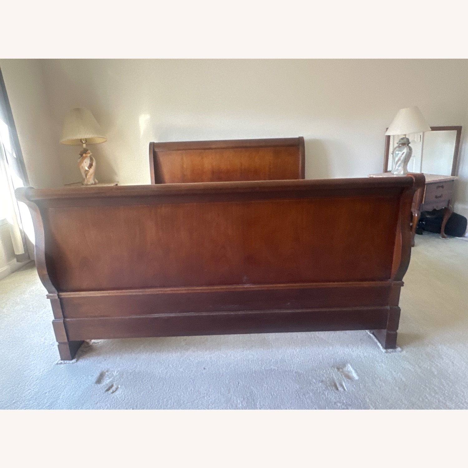 Solid Wood Cherry Queen Sleigh Bed - image-3