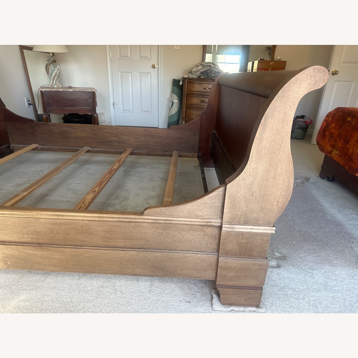 Solid Wood Cherry Queen Sleigh Bed - image-6