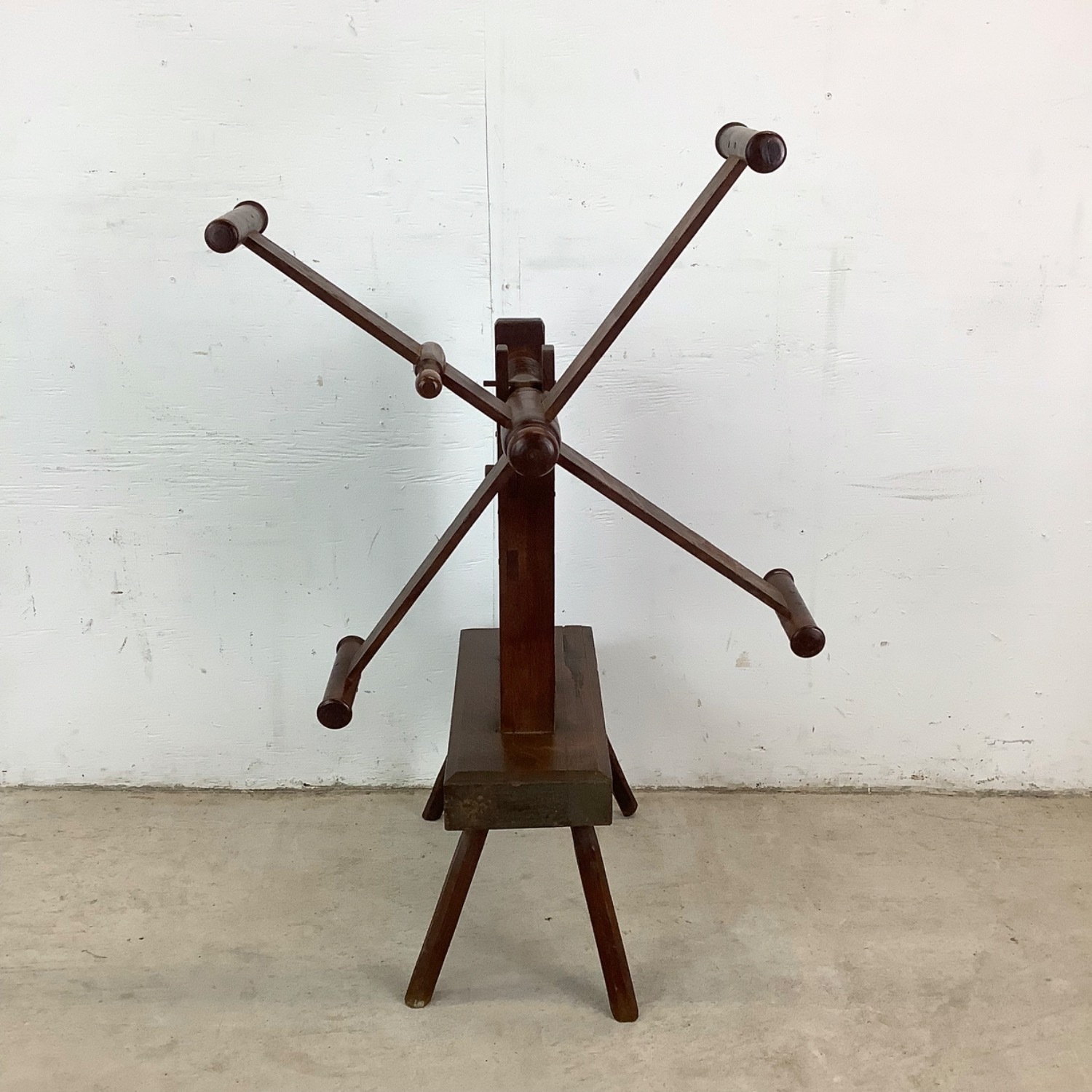 Rustic Farmhouse Yarn Winding Wheel Decor - image-10