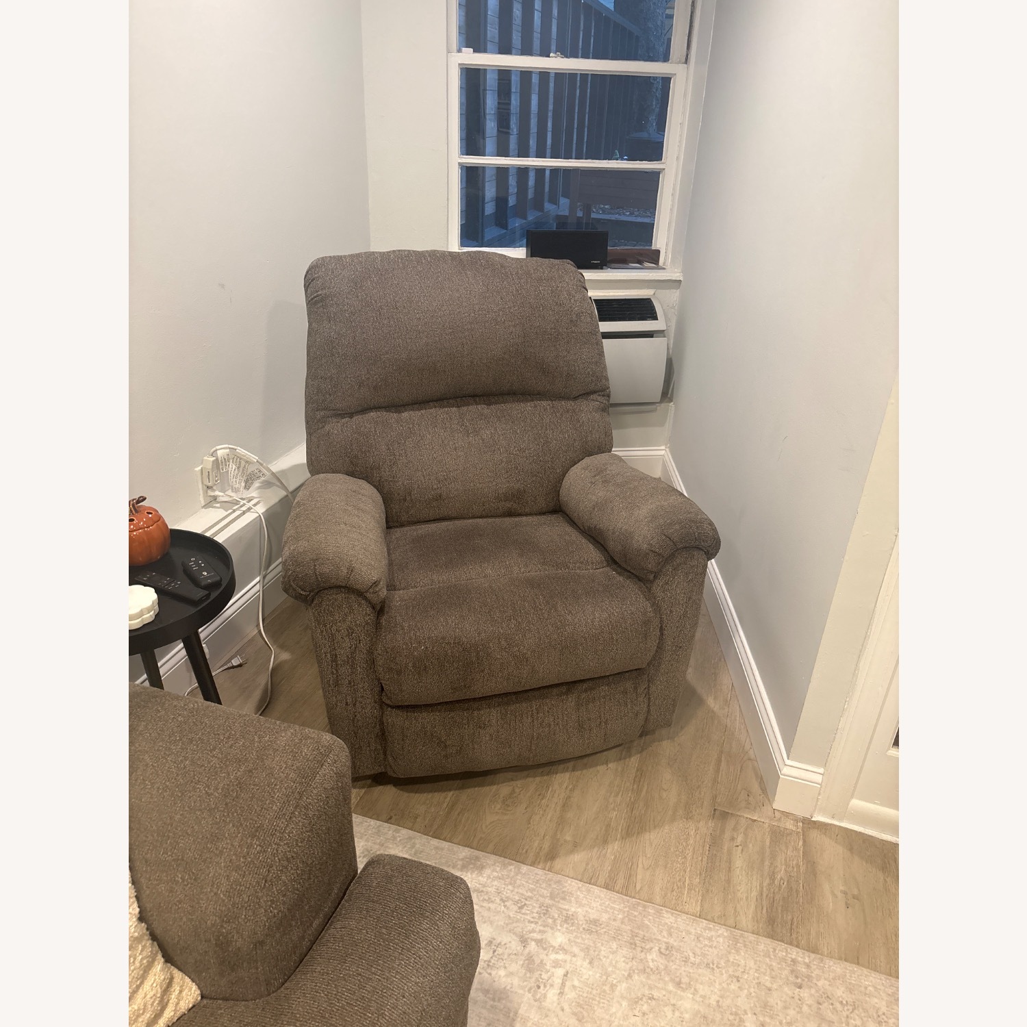 Ashley Furniture Stonemeade Dark Gray Recliner - image-2