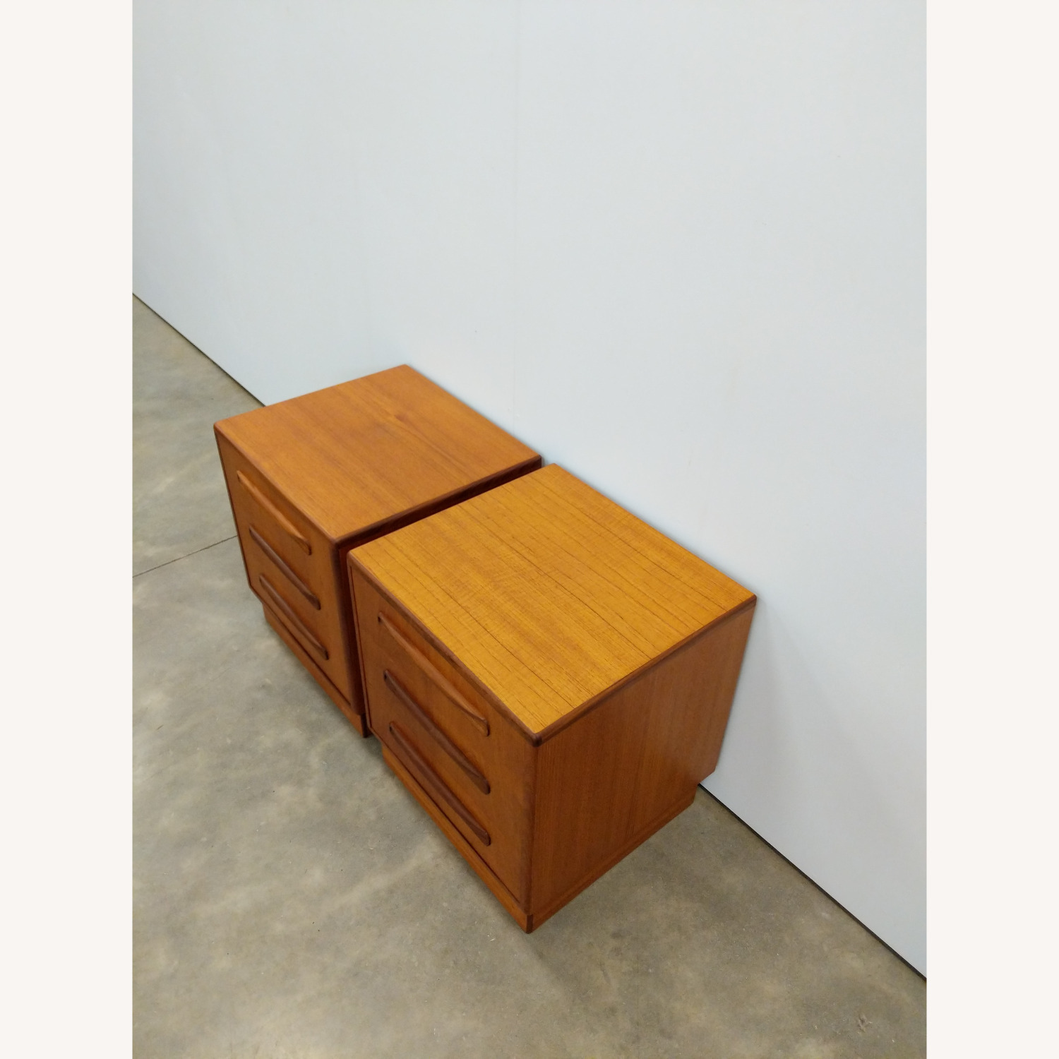 Pair of Vintage Teak G Plan Fresco Nightstands - image-4
