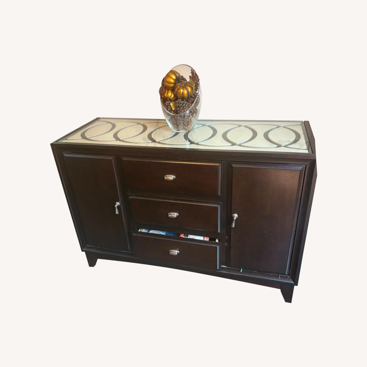 Posh & Luxe Buffet - image-0