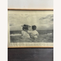 ベッツィー・キャメロン、Betsy Cameron Two Children on Beach Betsy Cameron - AptDeco