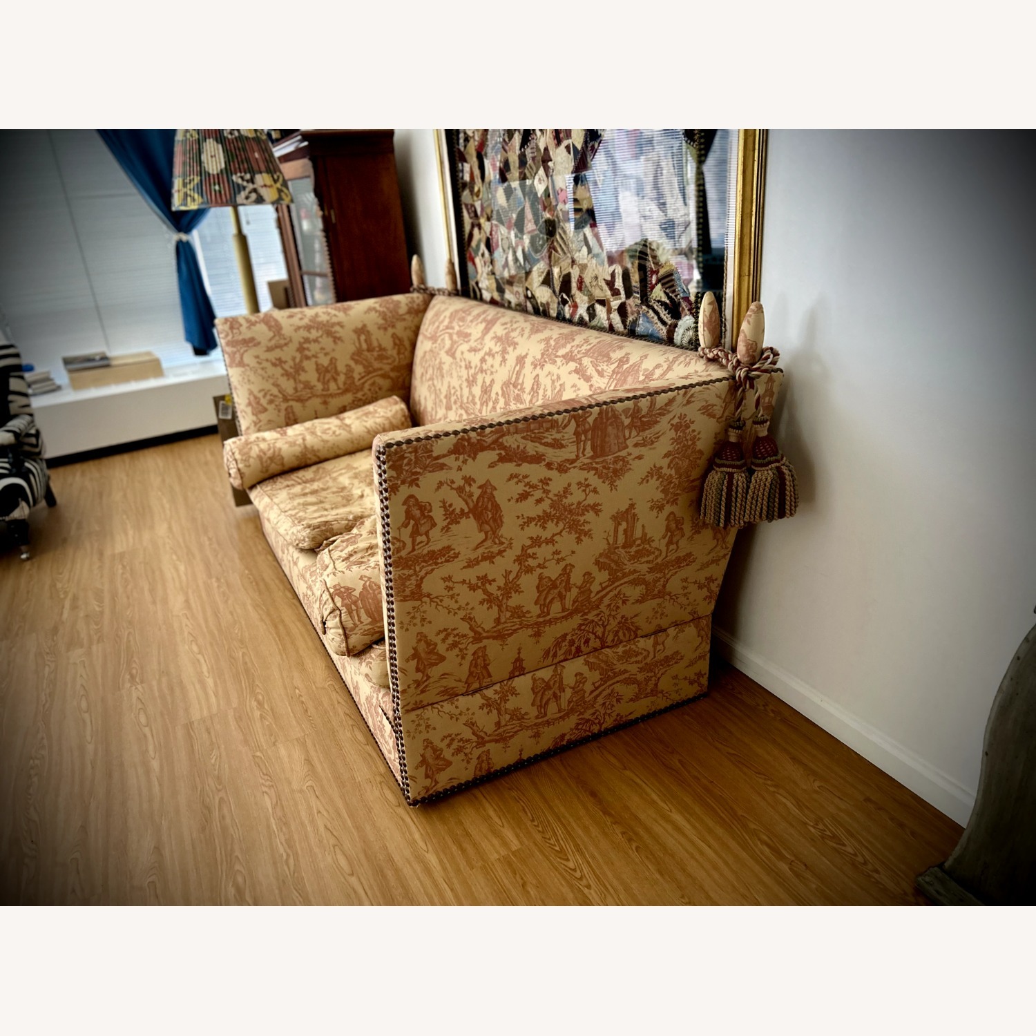 George Smith Tiplady Knole Sofa in Linen Fabric - image-2