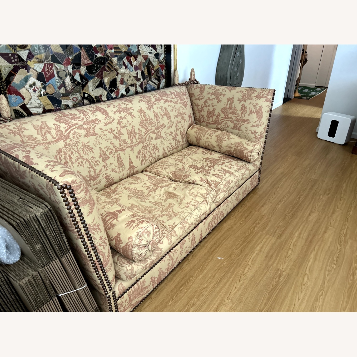 George Smith Tiplady Knole Sofa in Linen Fabric - image-3