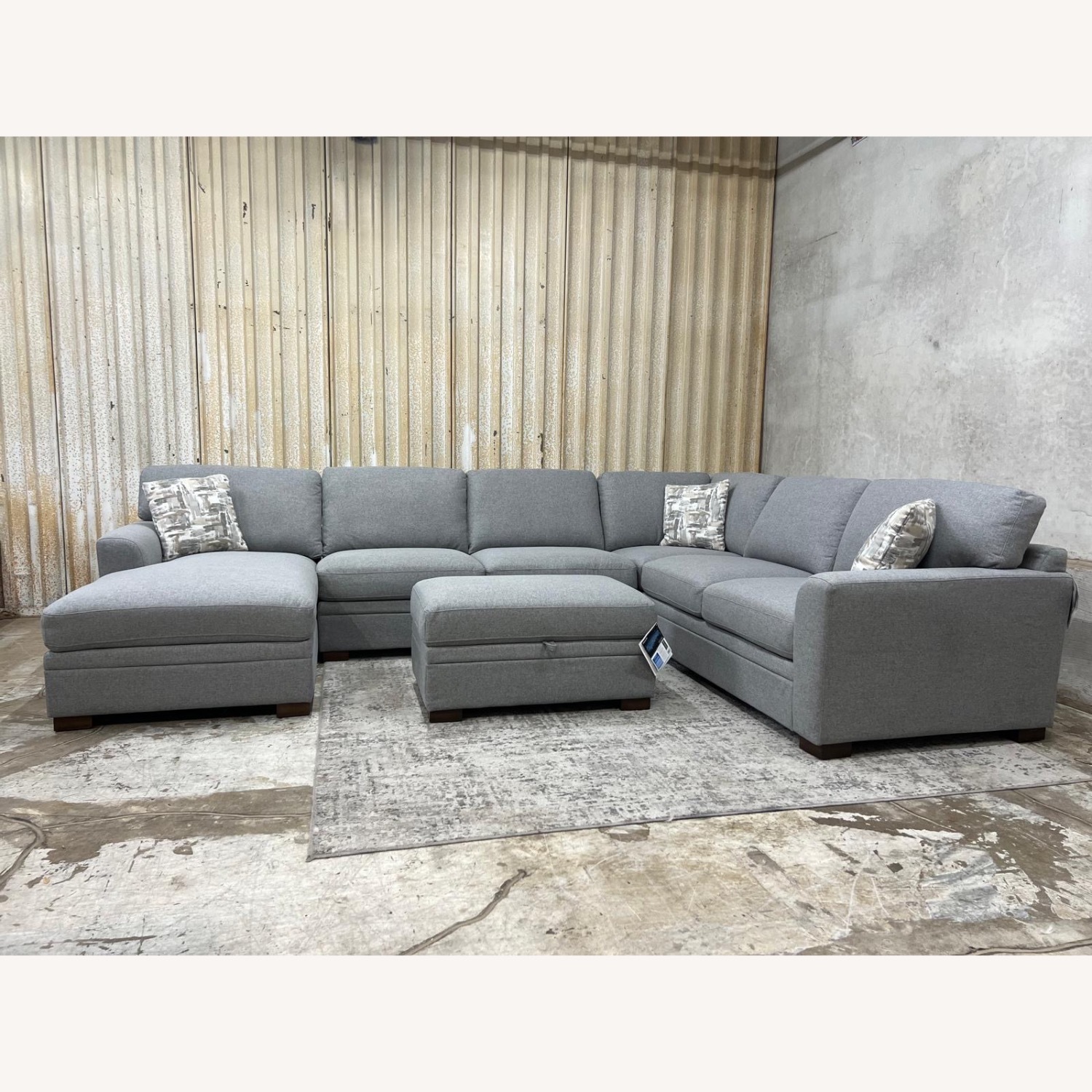 Thomasville Sectional 3 Piece with Ottoman - image-6