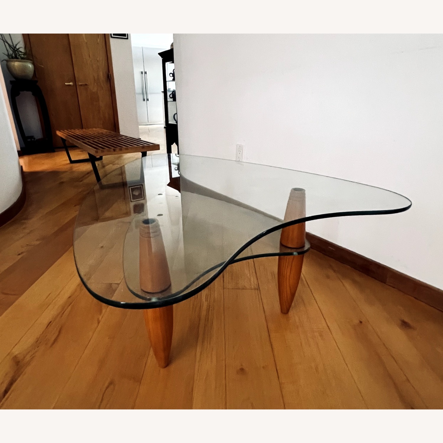 Vintage/Antique Transparent Coffee Table - image-2