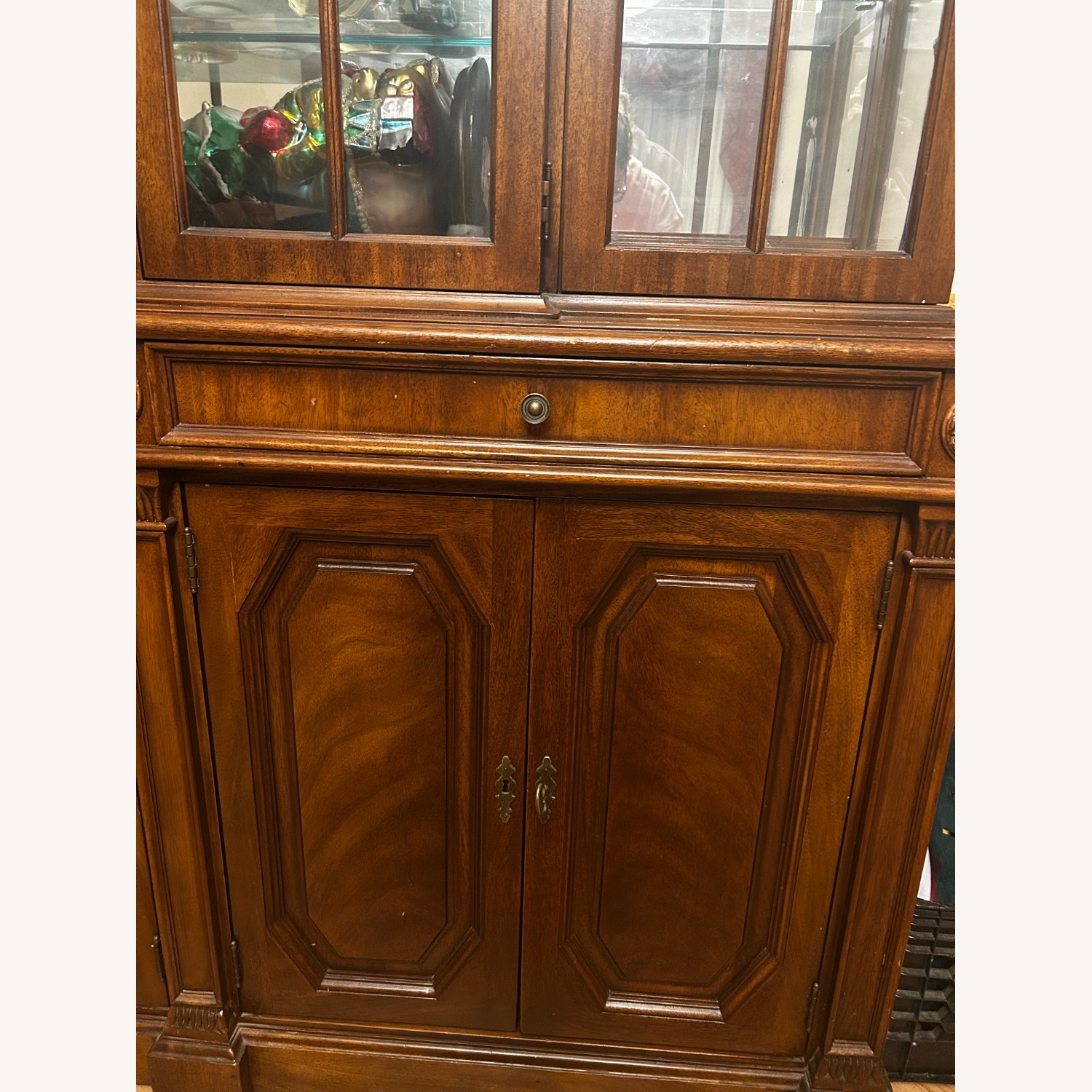 Vintage Heritage China Cabinet - image-4