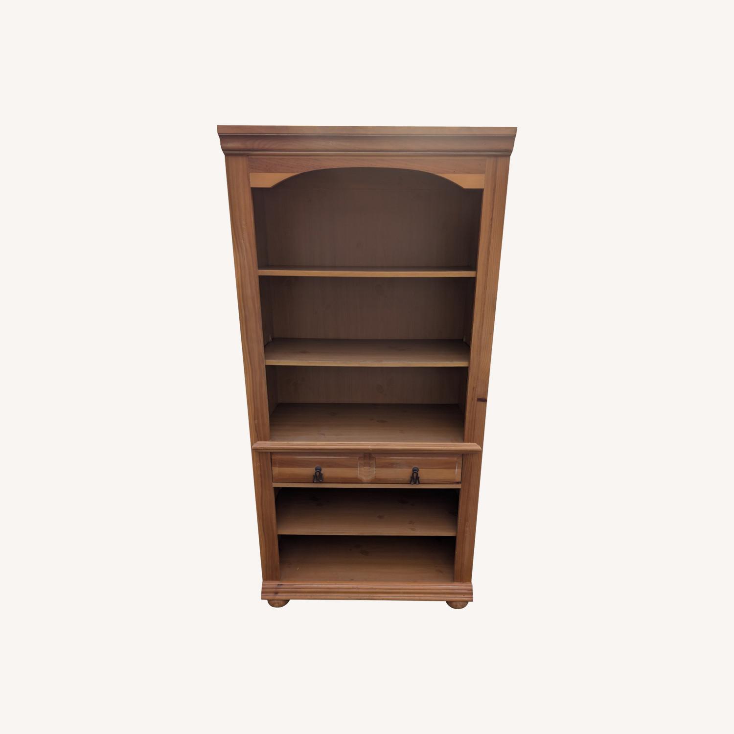 Broyhill Bookcase Illuminated Cabinet - image-0
