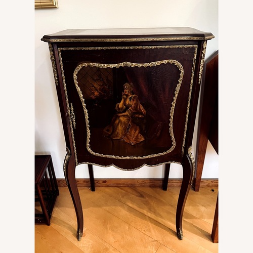 Used Vintage/Antique Dark Brown Wood Side Table for sale on AptDeco