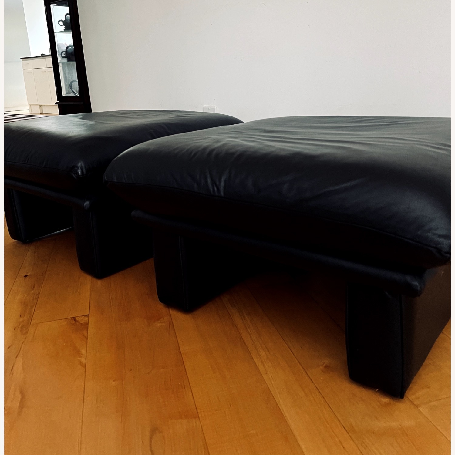 Vintage/Antique Finds Mcm Black Leather Décor - image-3