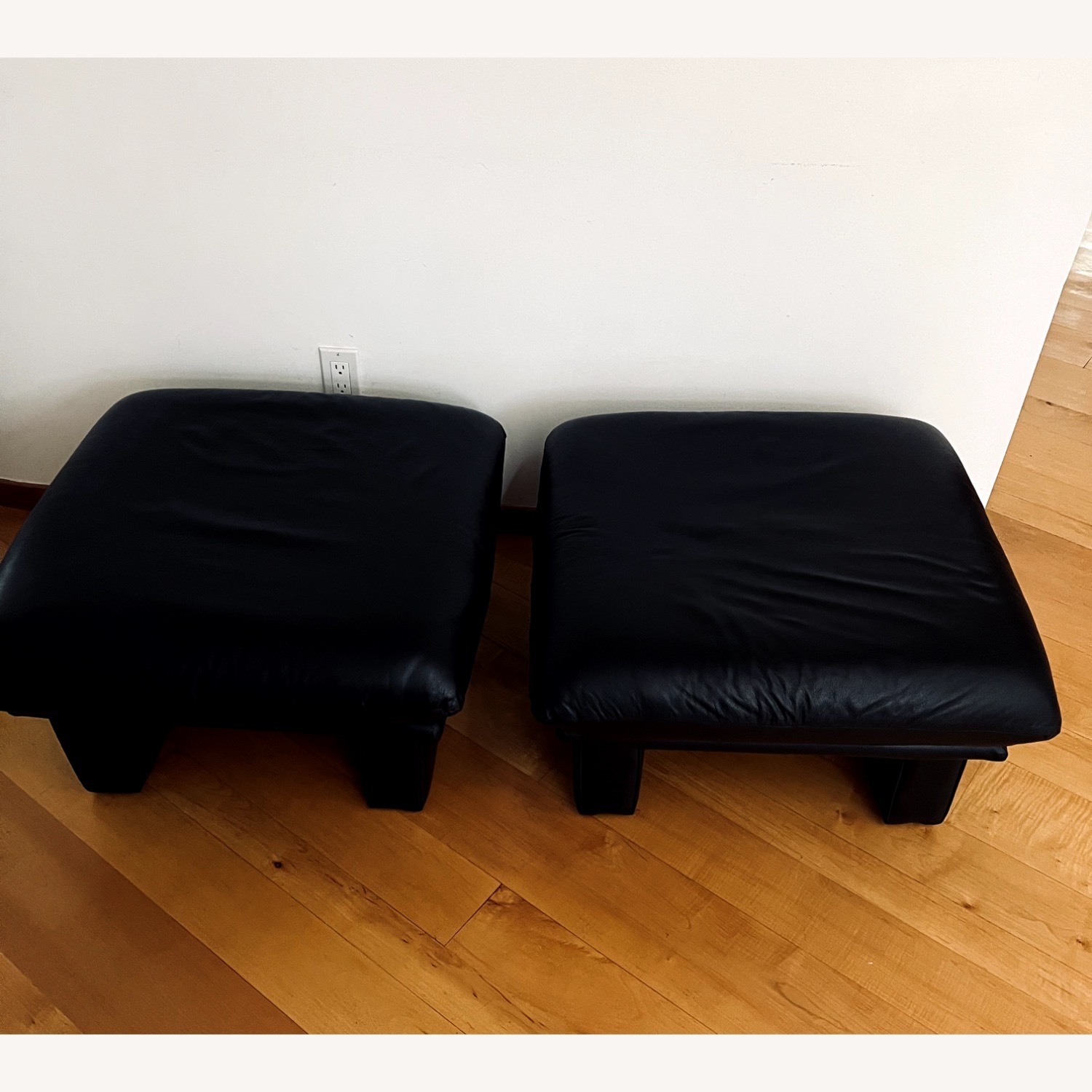 Vintage/Antique Finds Mcm Black Leather Décor - image-1