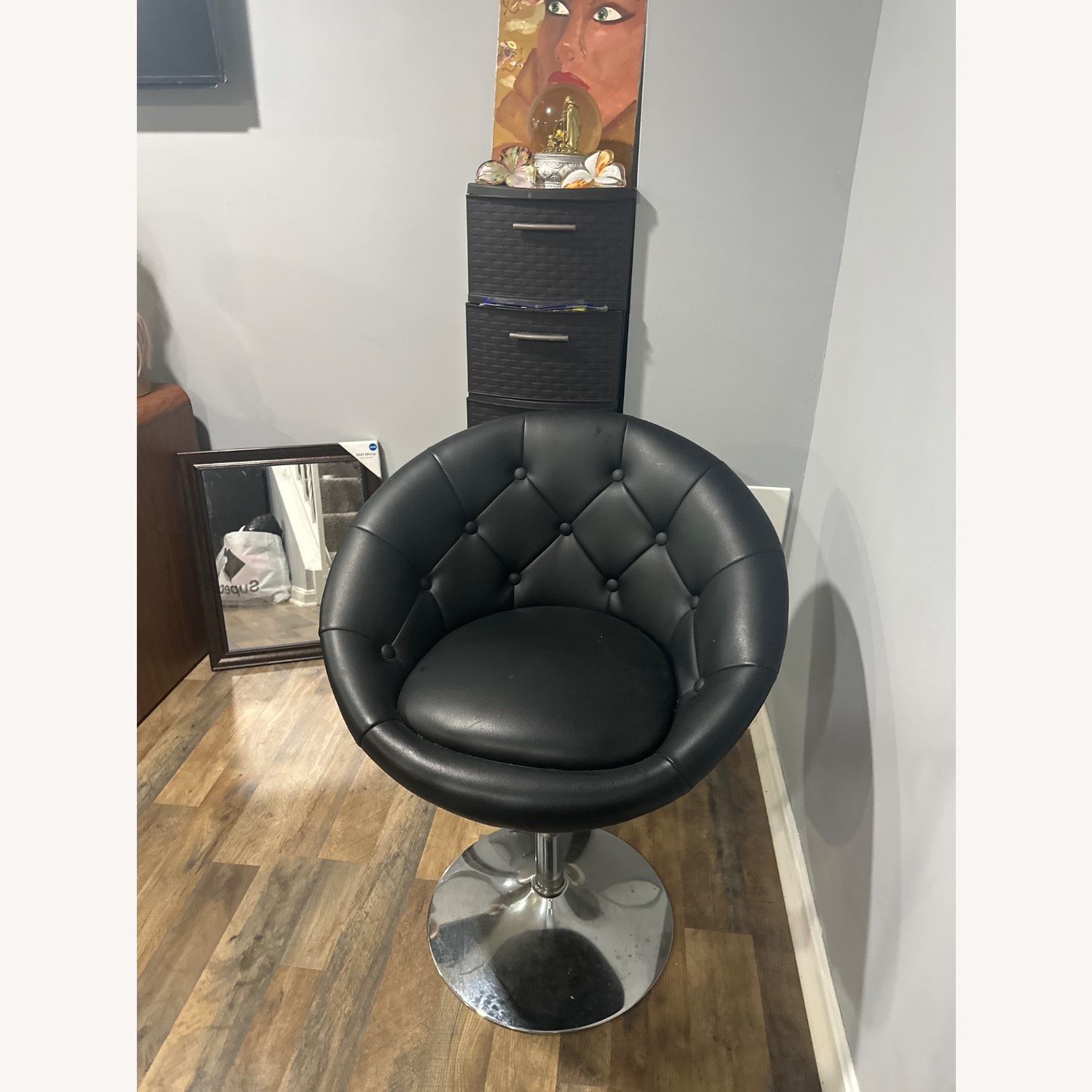 Black Office Chair - image-2