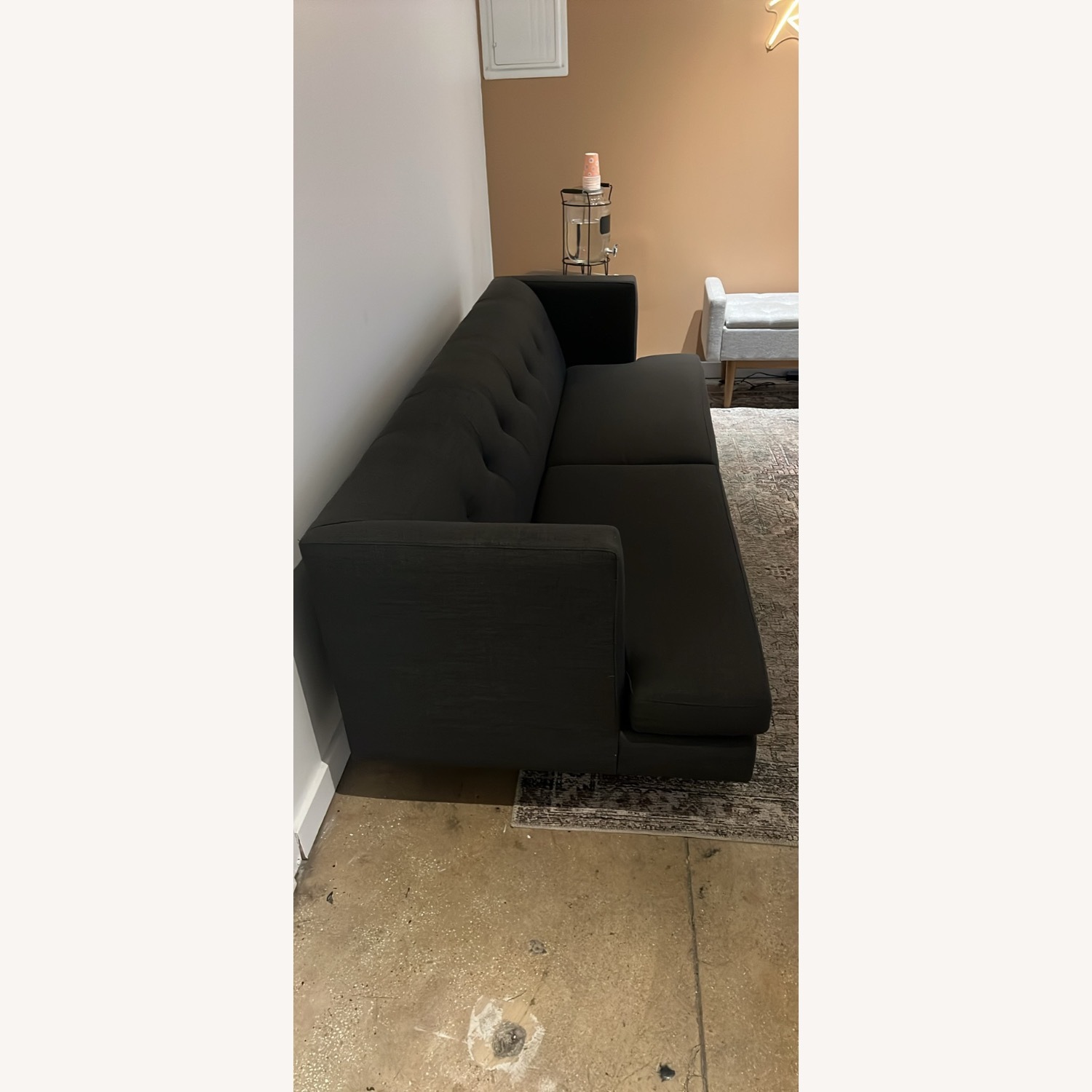 CB2 Avec Couch - image-2