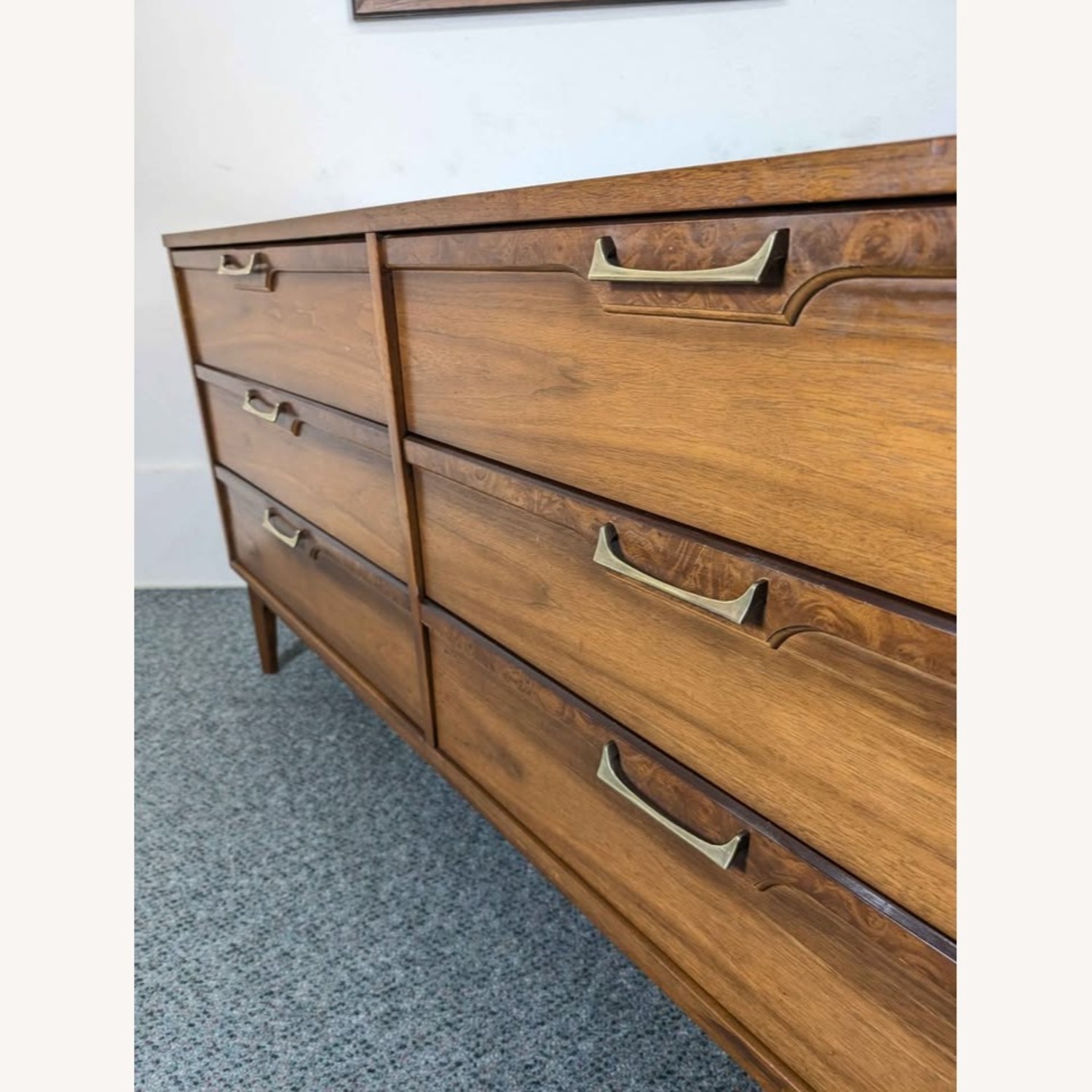 Broyhill Furniture Dark Brown Dresser - image-5