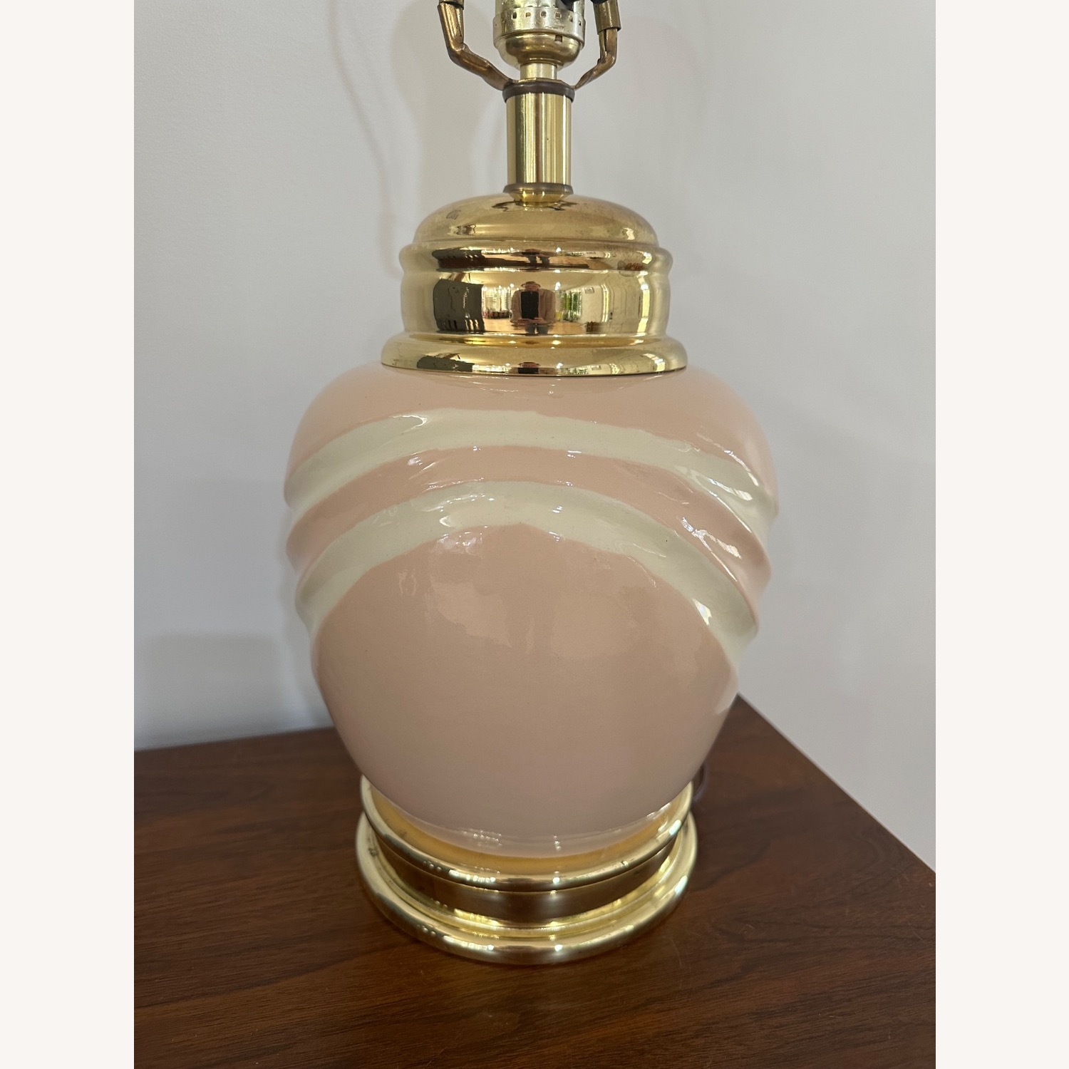 Vintage/Antique Finds Pink Glass Table Lamp - image-5
