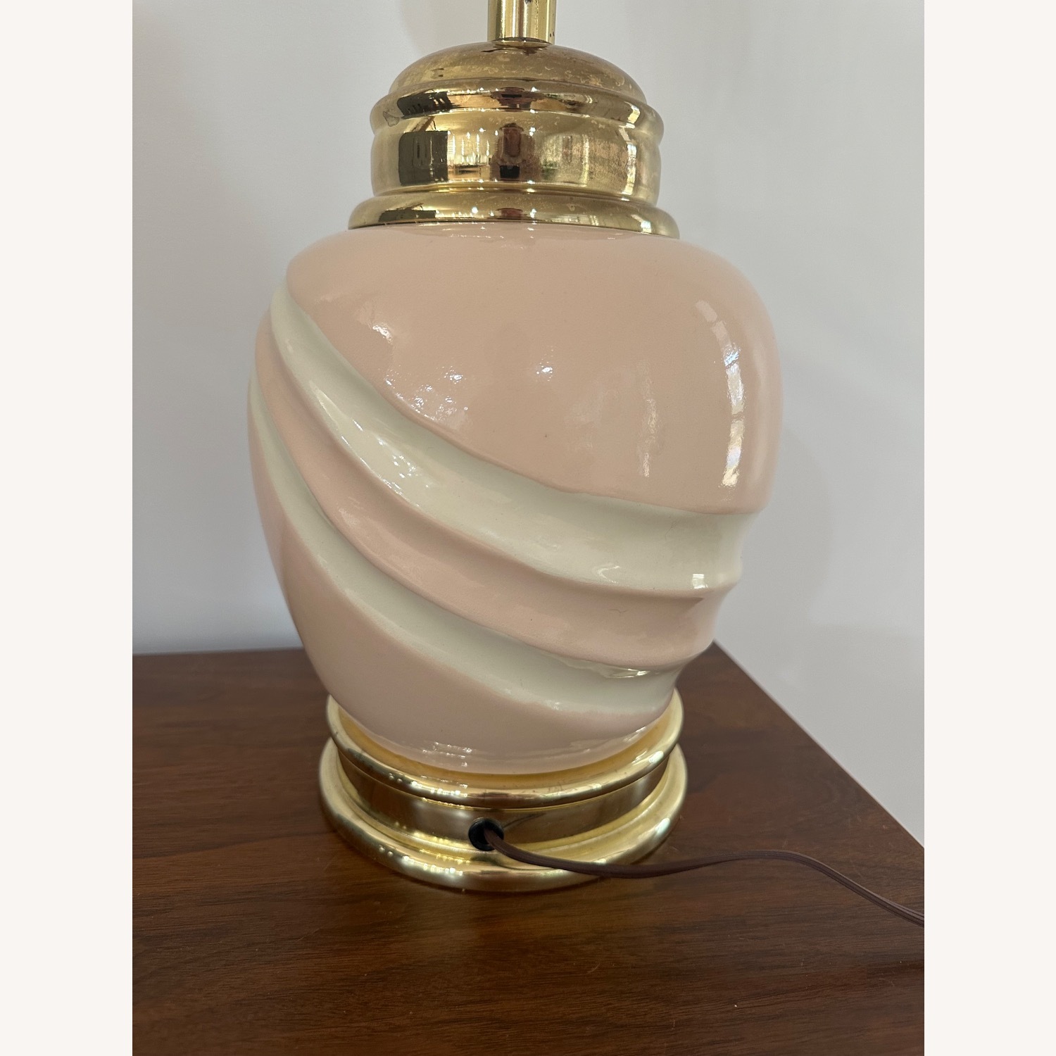 Vintage/Antique Finds Pink Glass Table Lamp - image-6