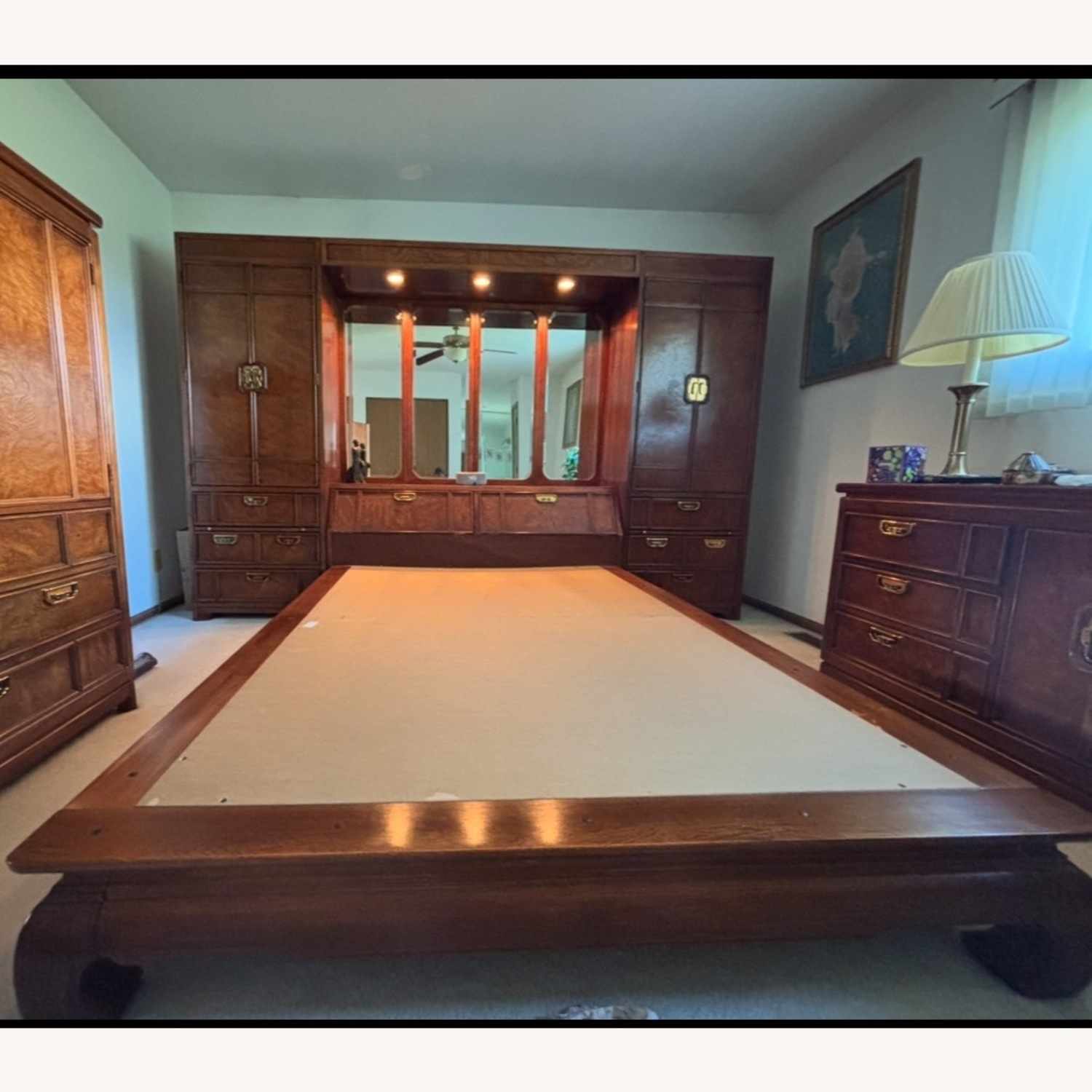 Thomasville Furniture Industries Queen Bed - image-1