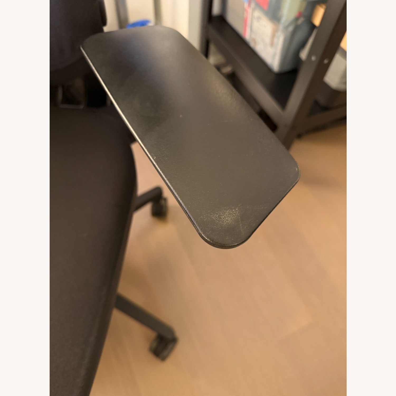 Steelcase Gesture Chair with Headrest - image-5