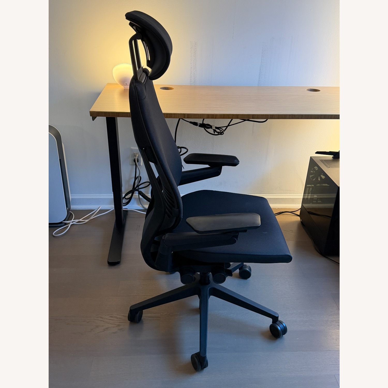 Steelcase Gesture Chair with Headrest - image-3