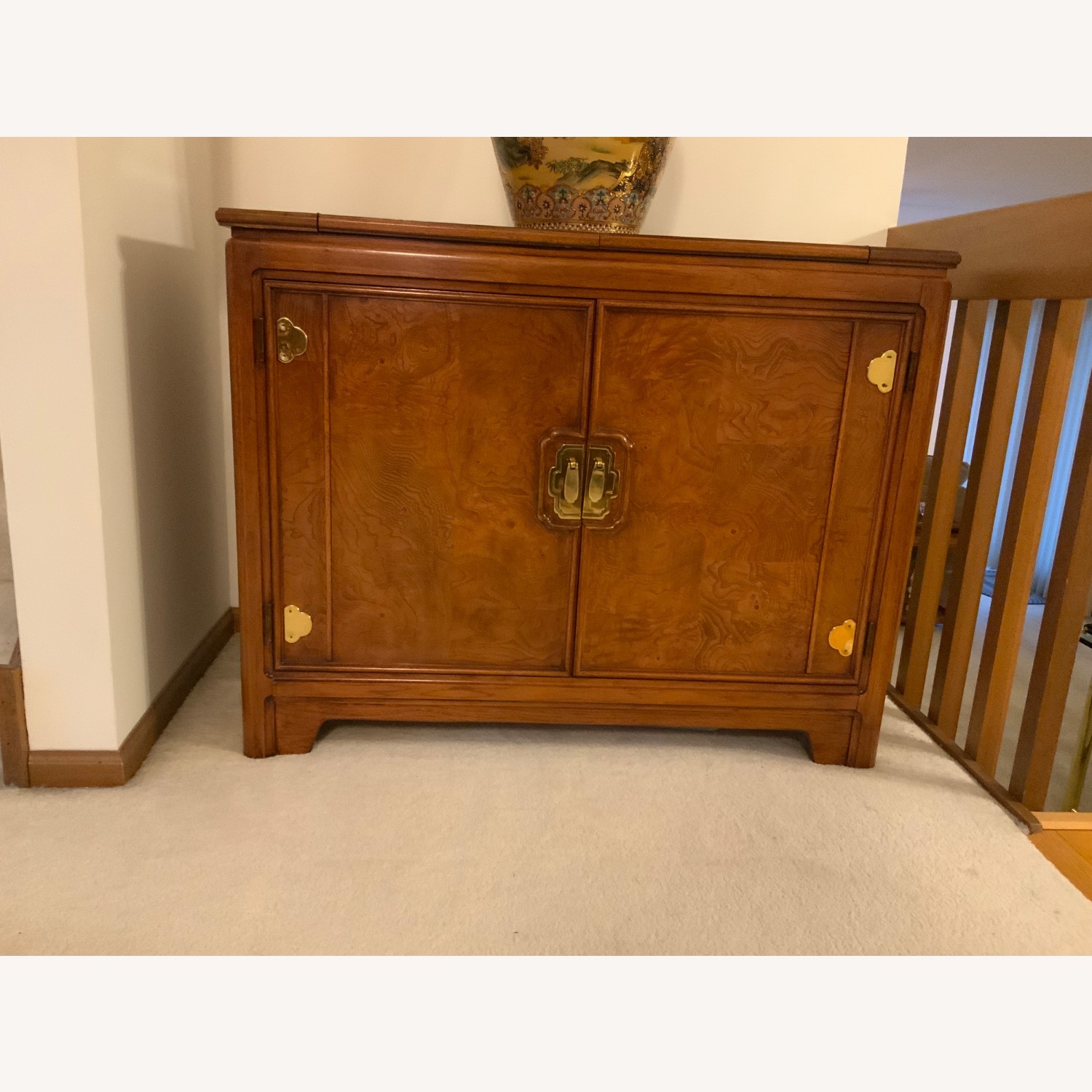 Thomasville Mystique Server - image-4