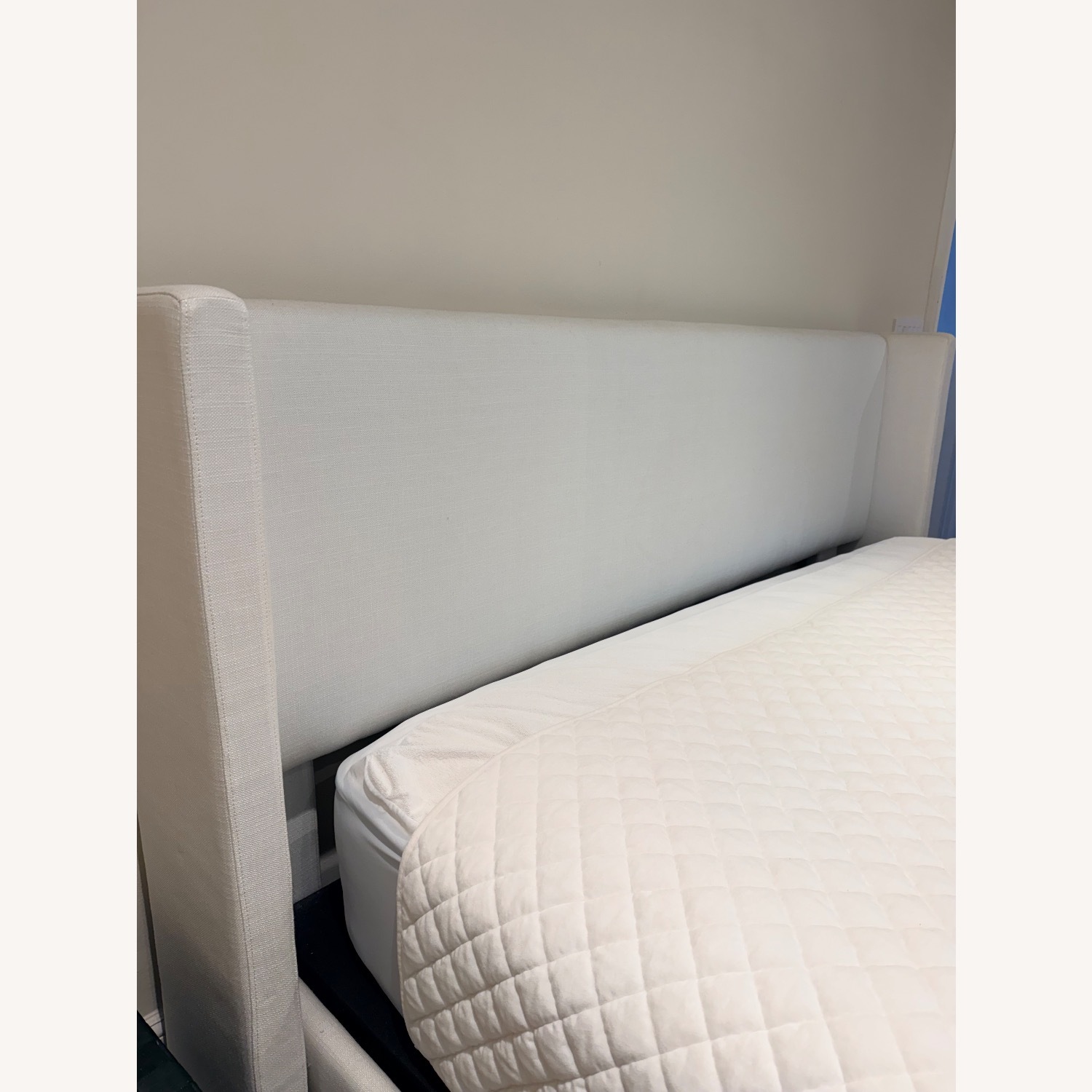 Pottery Barn Elliot King Bed - image-5