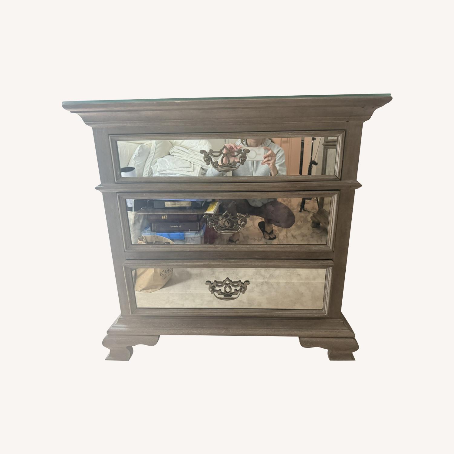 Bernhardt Campania Nightstand - image-5