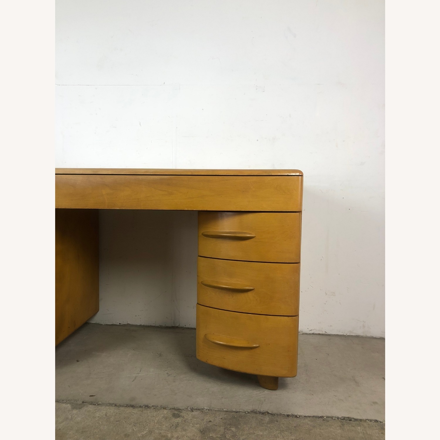 Mid Century Desk by Heywood Wakefield - image-4