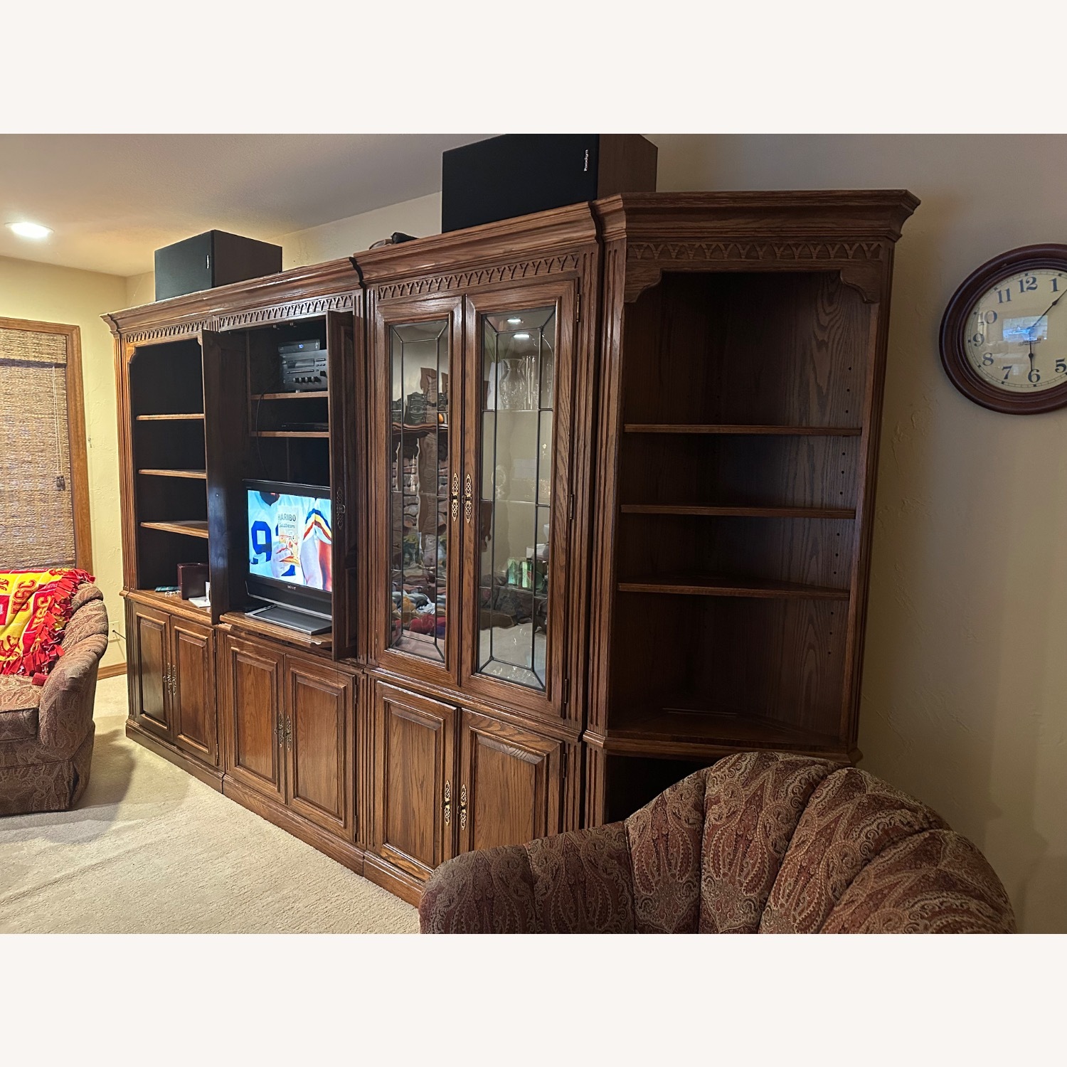 Ethan Allen Classic Manor Wall Unit - image-1
