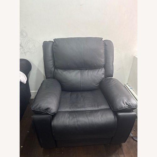 Used Daphnie Recliner Black Leather Recliner for sale on AptDeco