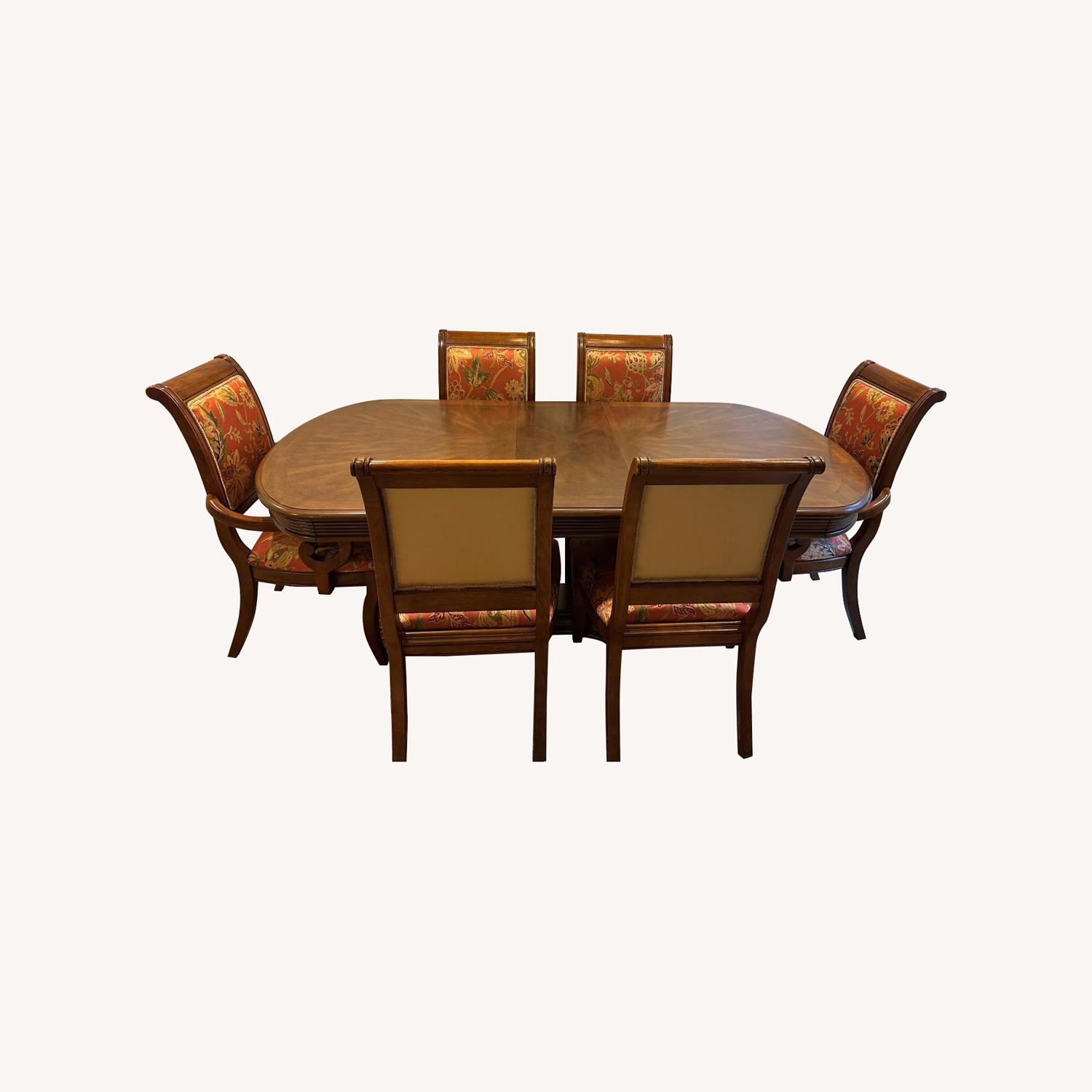 Elegant Solid Wood Dining Set - image-0