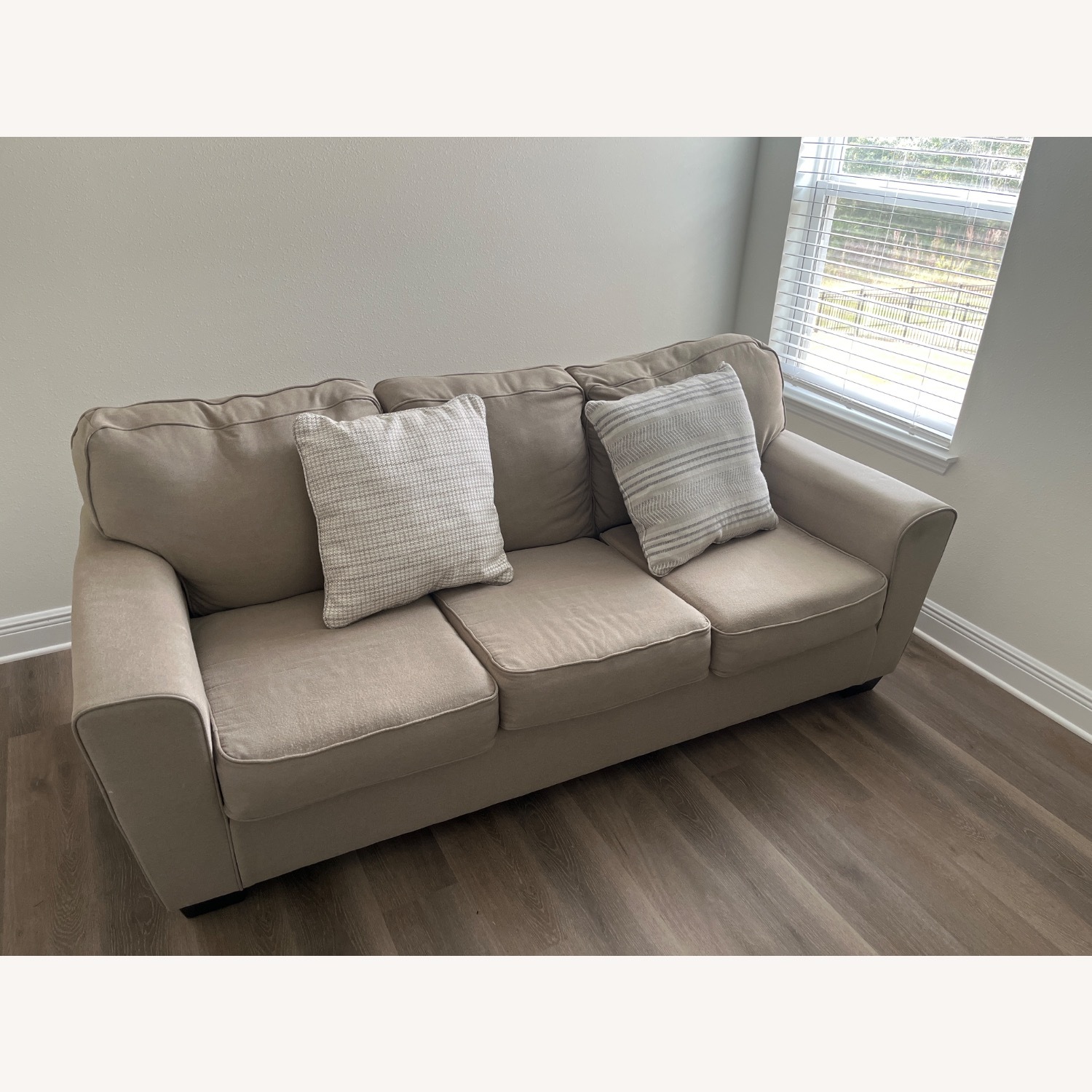 Ashley Furniture Cashton Light Brown 3+ Seater Sofa - image-1