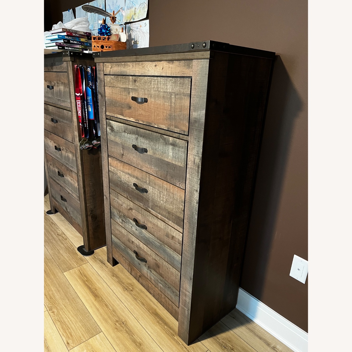 Steinhafels Furniture Dark Brown Chest - image-2