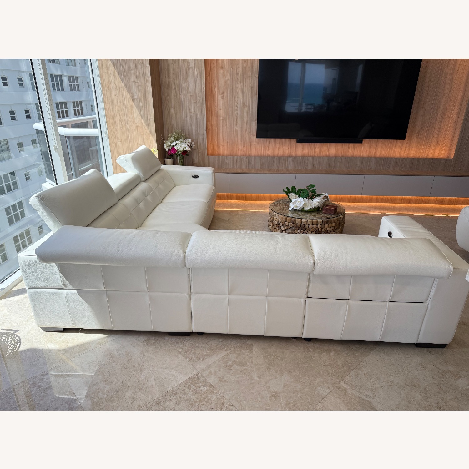 White Leather 3+ Piece Sectional - image-5